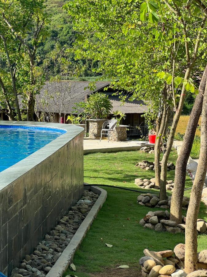 Tom'S Du Gia Homestay Lang Cac Bagian luar foto
