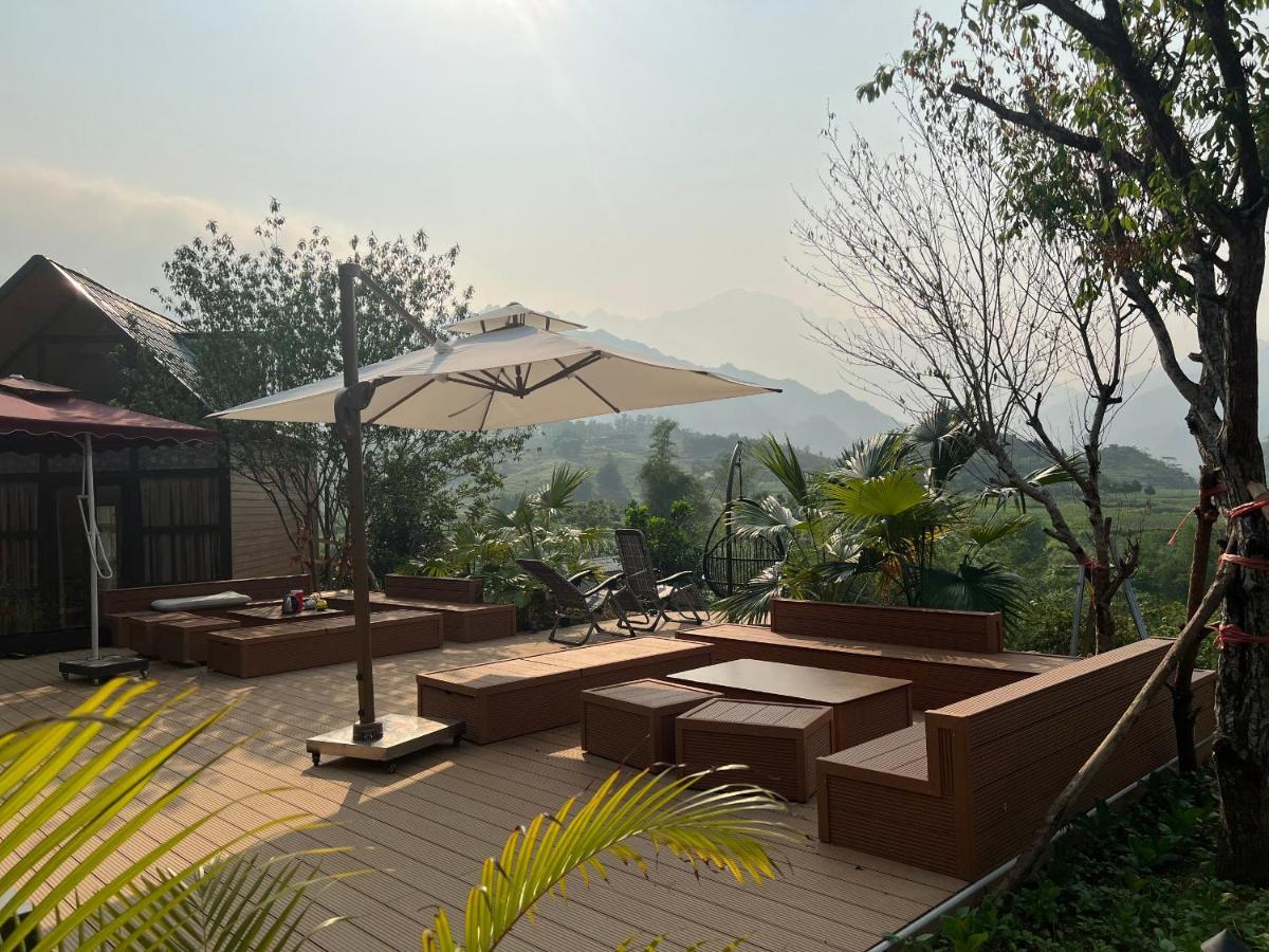 Tom'S Du Gia Homestay Lang Cac Bagian luar foto