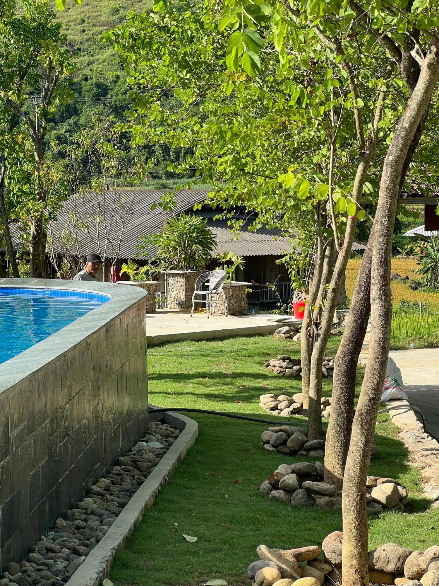 Tom'S Du Gia Homestay Lang Cac Bagian luar foto